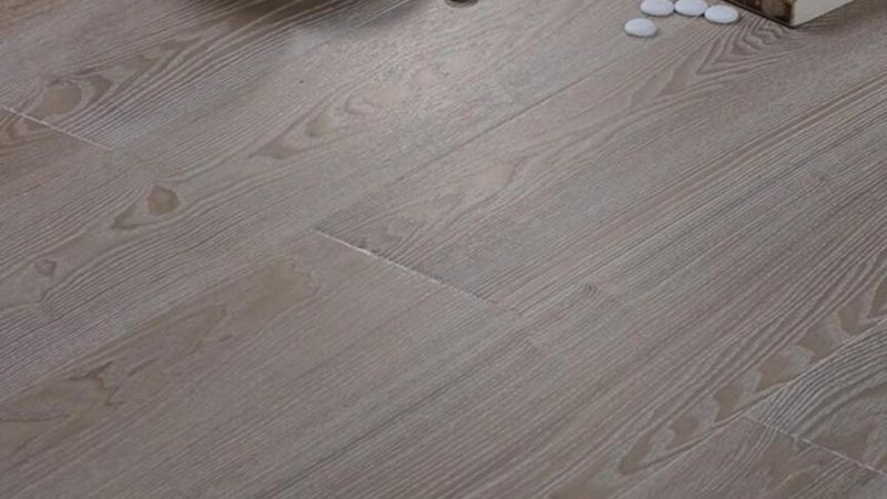 重竹地板与侧压竹地板：材质、工艺与适用场景解析